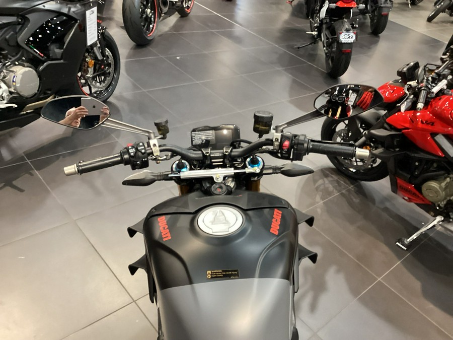 2024 Ducati Streetfighter V4 S