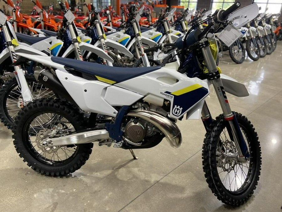 2025 Husqvarna® TE 300