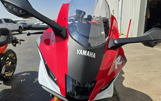 2026 YAMAHA YZF-R7 70TH ANNIVERSARY EDITION