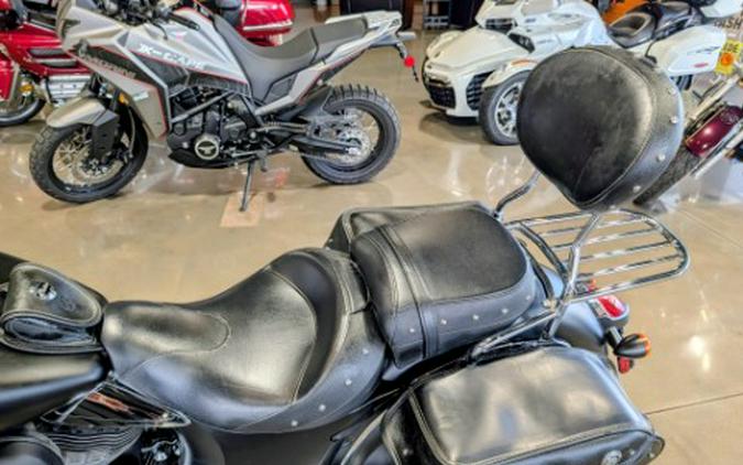 2018 Indian Motorcycle Chief® Dark Horse® ABS