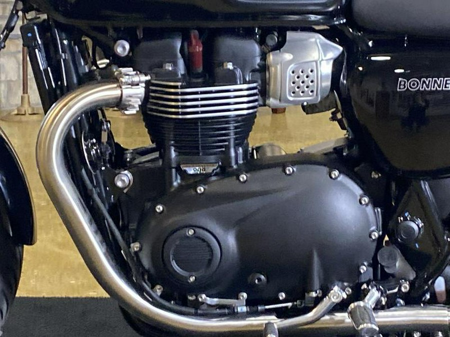 2024 Triumph BONNEVILLE T-100