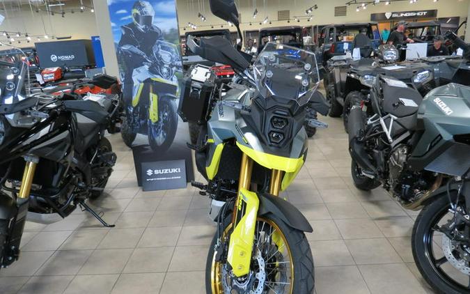 2024 Suzuki V-Strom 800DE Adventure