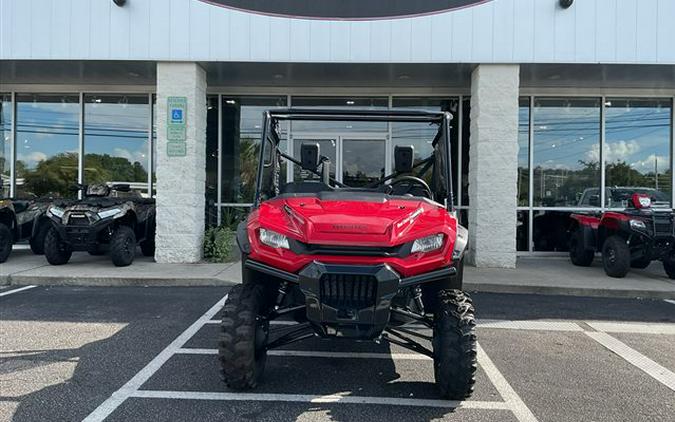 2024 Honda Pioneer 1000 Deluxe