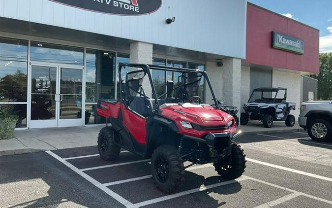 2024 Honda Pioneer 1000 Deluxe