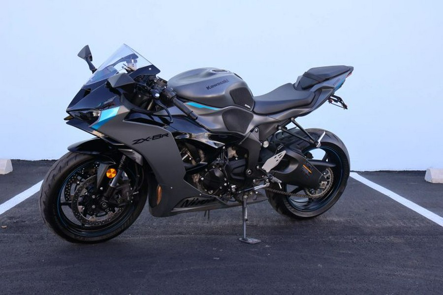 2025 KAWASAKI NINJA ZX636R
