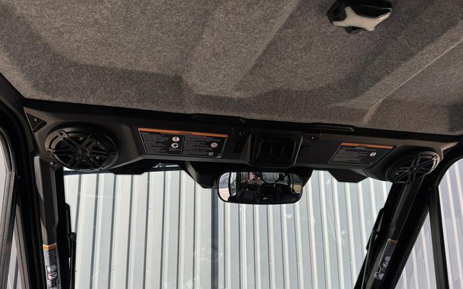 2026 Can-Am Defender MAX Limited HD11