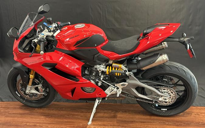 2025 Ducati Panigale V2 S
