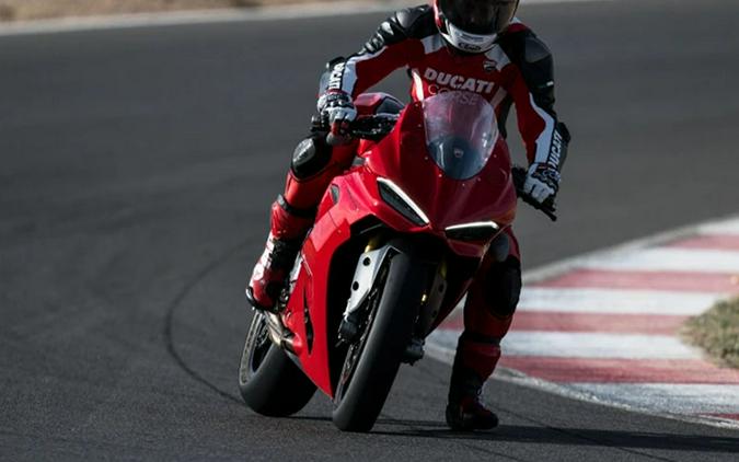 2025 Ducati Panigale V2 S