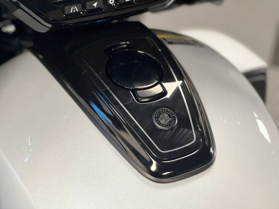 2026 Indian Motorcycle Roadmaster® PowerPlus Dark Horse® with 112 and PowerBand Audio Package