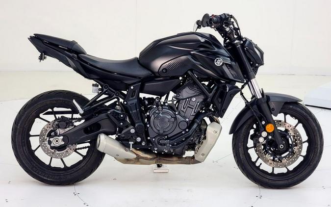 2021 Yamaha MT-07 Review (16 Fast Facts From the City and Canyons)