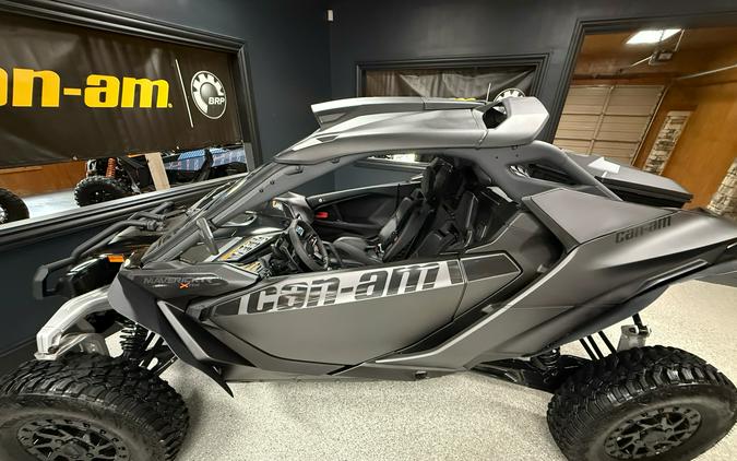 2024 Can-Am Maverick R X RS with Smart-Shox