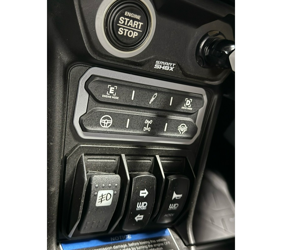 2024 Can-Am Maverick R X RS with Smart-Shox