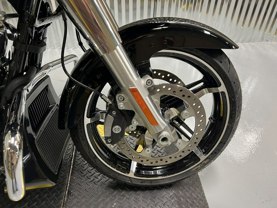 2025 Harley-Davidson FLTRX - Road Glide