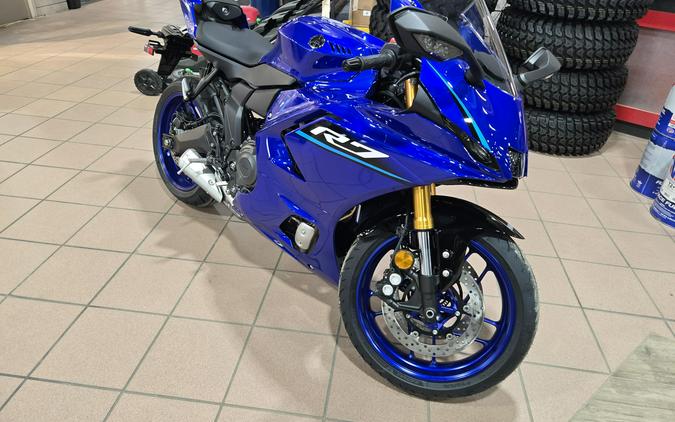 2026 YAMAHA YZF-R7