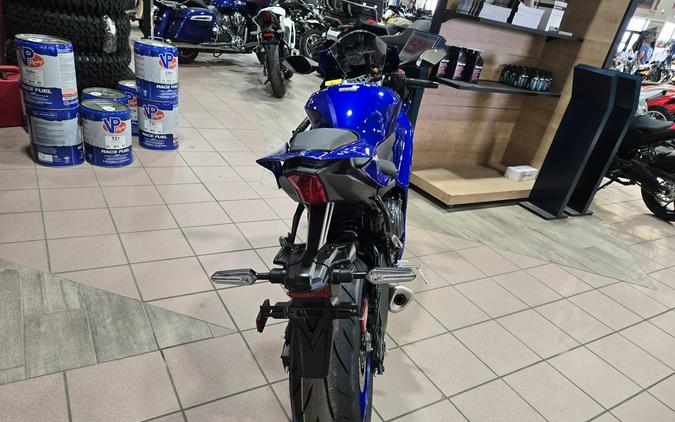 2026 YAMAHA YZF-R7