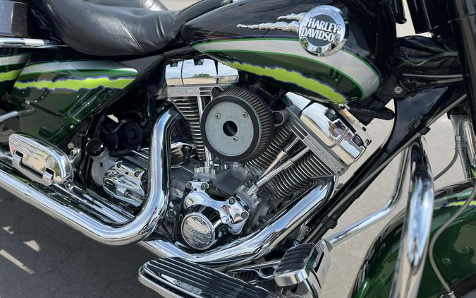 2006 Harley-Davidson® FLHTCU Screamin’ Eagle Ultra Classic Electra Glide EMERALD/GREEN 950394