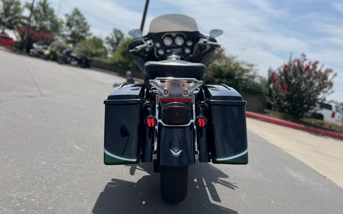 2006 Harley-Davidson® FLHTCU Screamin’ Eagle Ultra Classic Electra Glide EMERALD/GREEN 950394