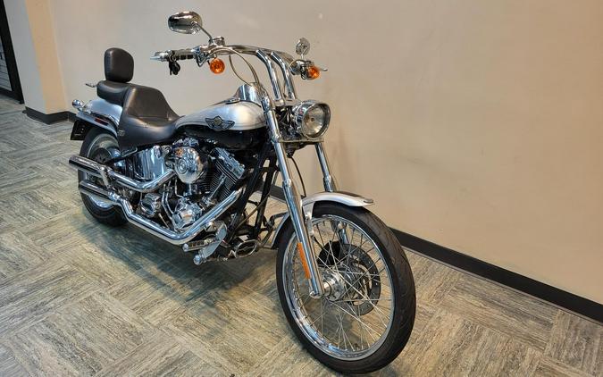 2003 Harley-Davidson® Softail Deuce Two-Tone Sterling Silver and Vivid Black FXSTDI