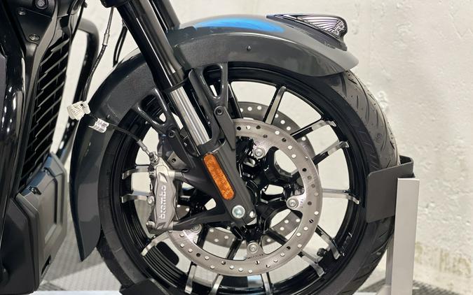 2026 Indian Motorcycle Chieftain® PowerPlus Dark Horse Signature Series