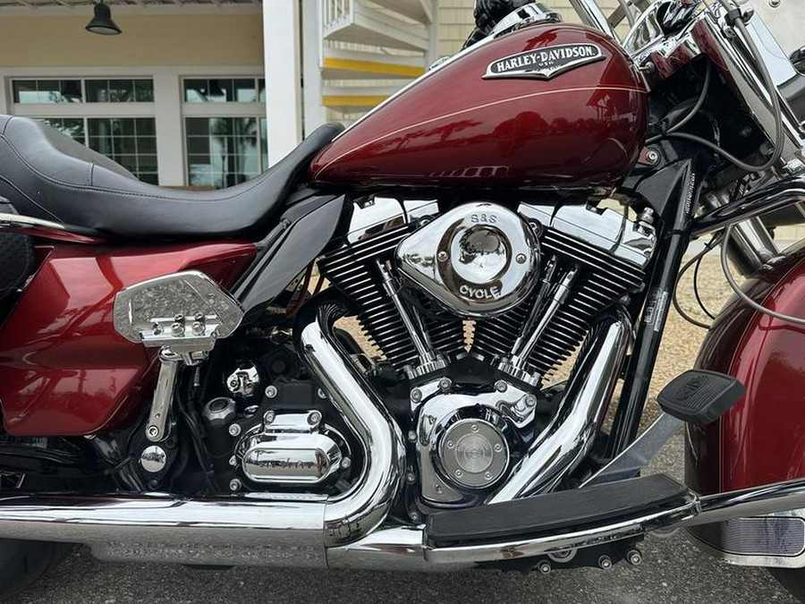 2010 Harley-Davidson® FLHRC - Road King® Classic