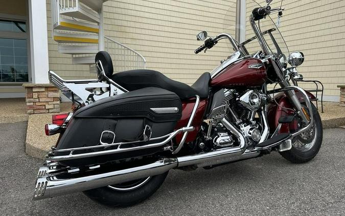 2010 Harley-Davidson® FLHRC - Road King® Classic