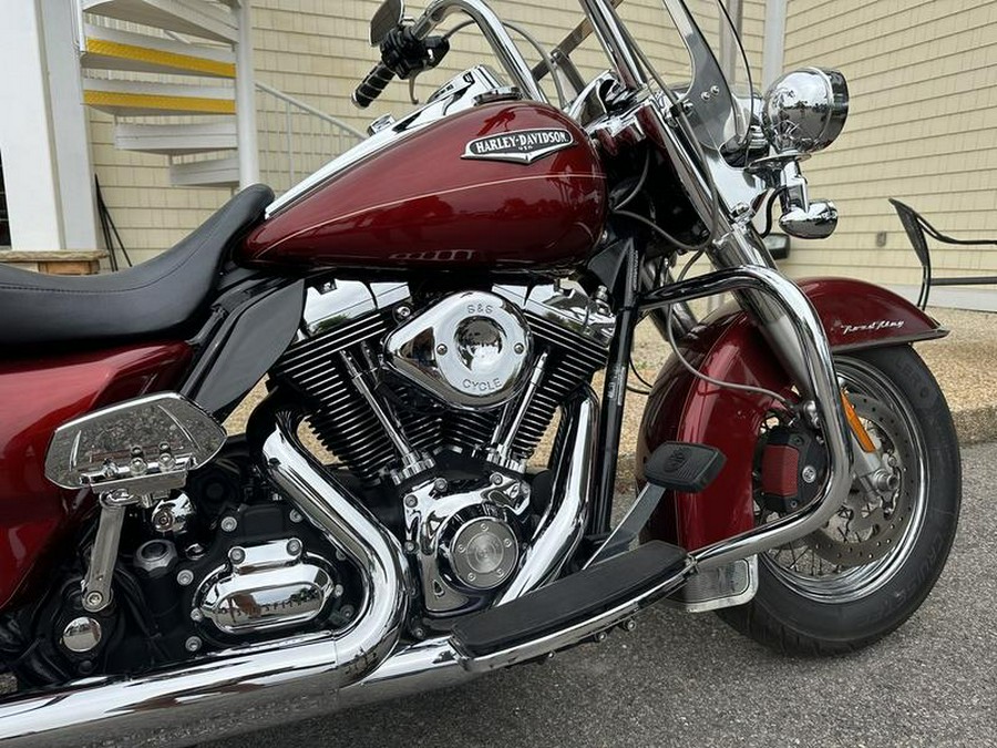 2010 Harley-Davidson® FLHRC - Road King® Classic
