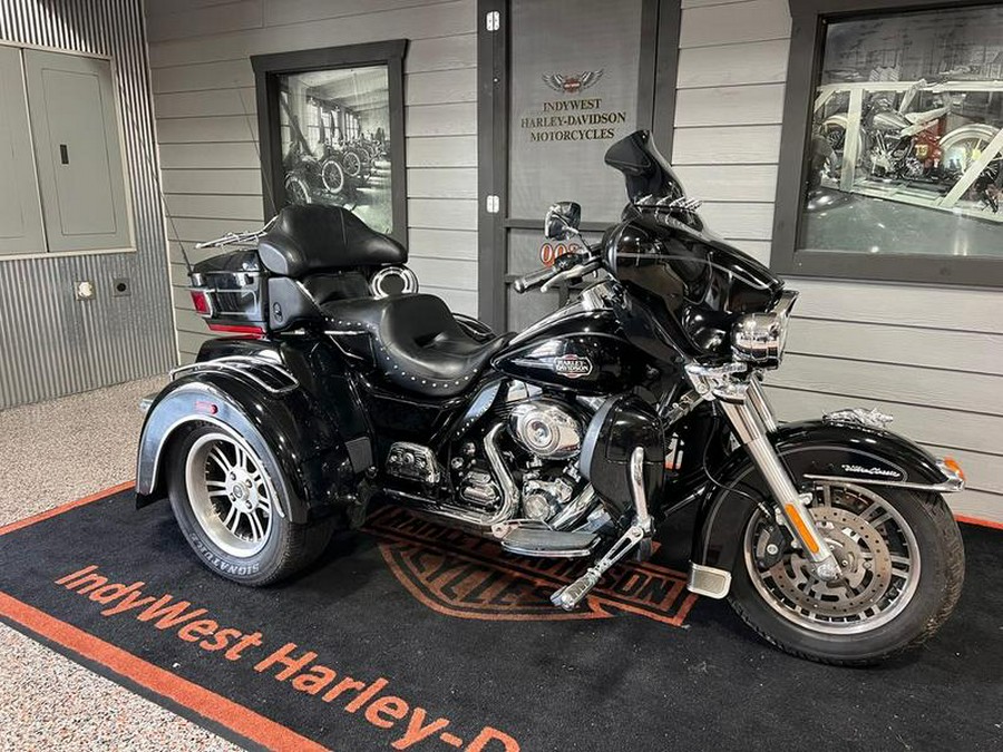 2010 Harley-Davidson® FLHTCUTG - Tri Glide® Ultra Classic®