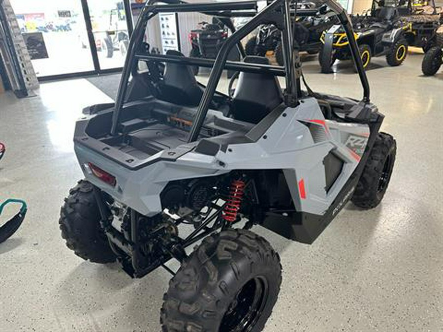 2024 Polaris RZR 200 EFI