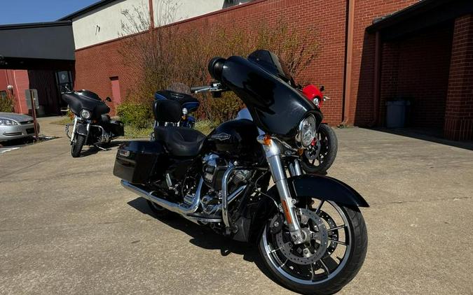 2021 Harley-Davidson® FLHX - Street Glide®