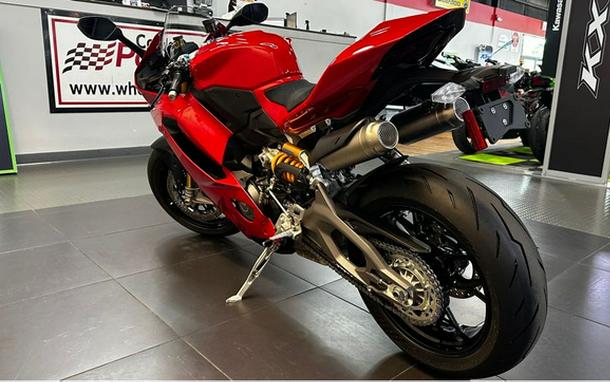 2025 Ducati Panigale V2 S