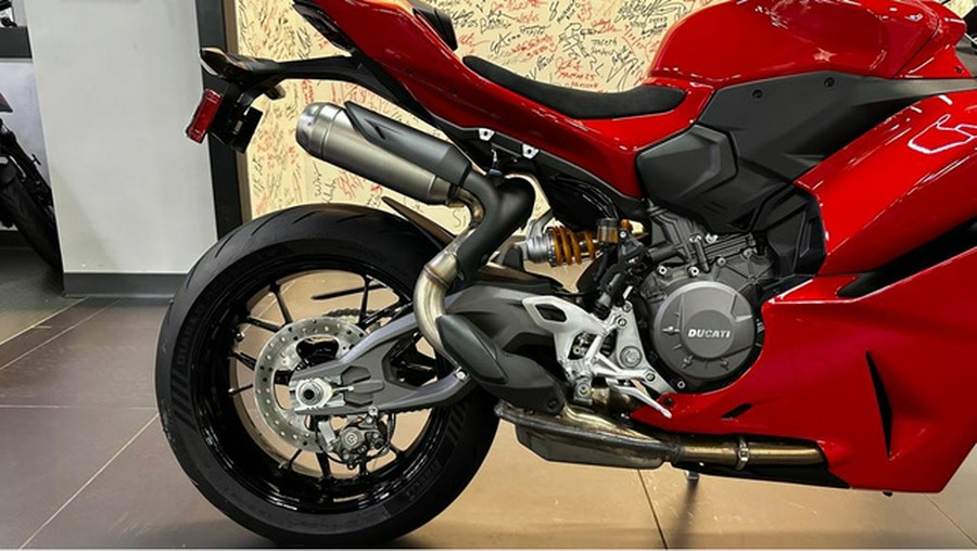 2025 Ducati Panigale V2 S