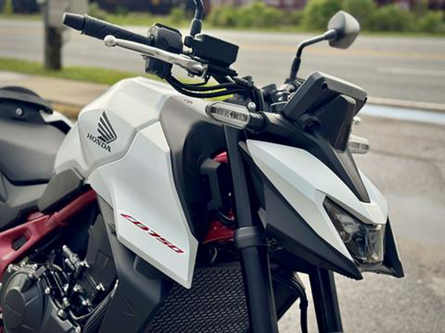 2025 Honda CB750 Hornet