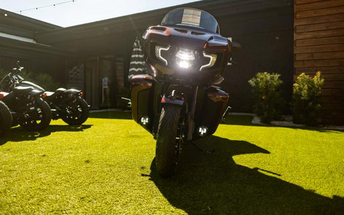 2026 Indian PURSUIT DARK HORSE 112 RIDERS ASSIST