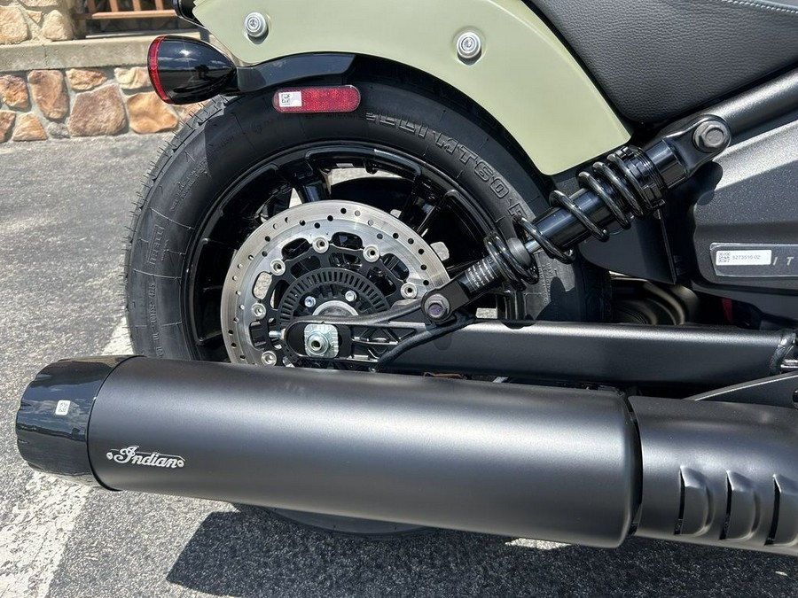 2026 Indian Motorcycle® Scout® Bobber Limited +Tech Moss Green Smoke