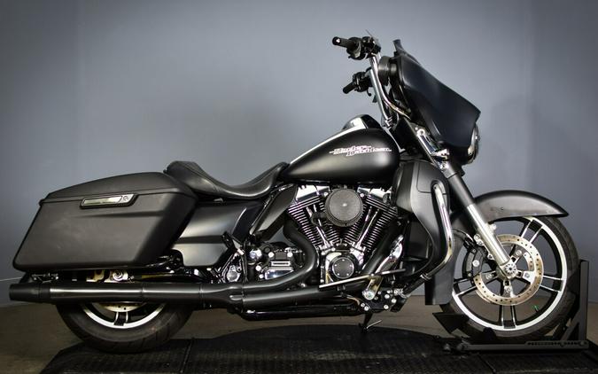 2016 Harley-Davidson Street Glide Special