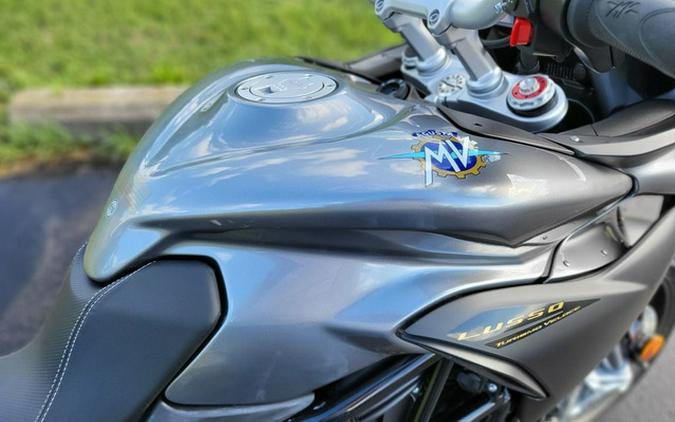 2022 MV Agusta Turismo Veloce Lusso