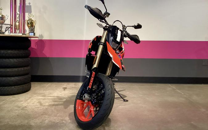 2026 Ducati Hypermotard 698 Rve