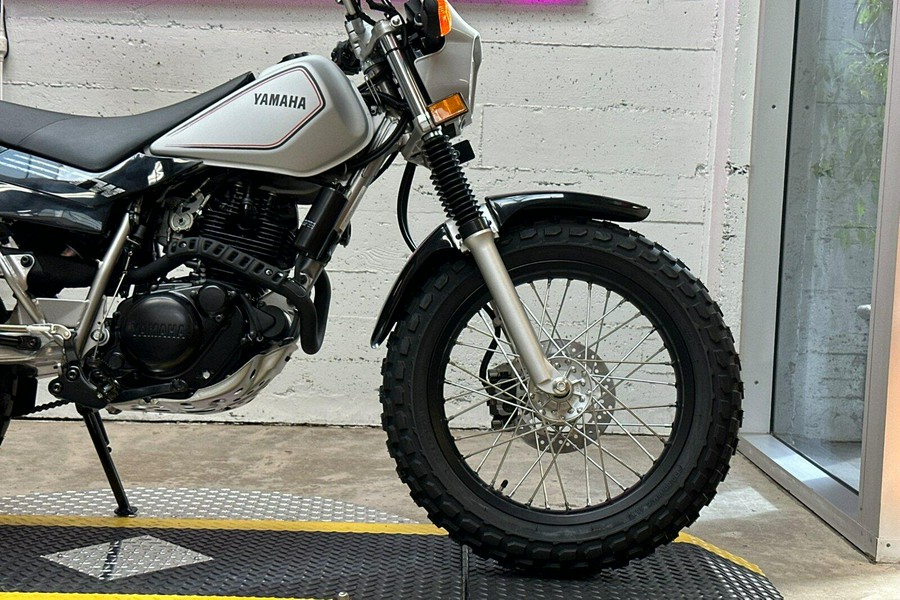 2026 Yamaha Tw200