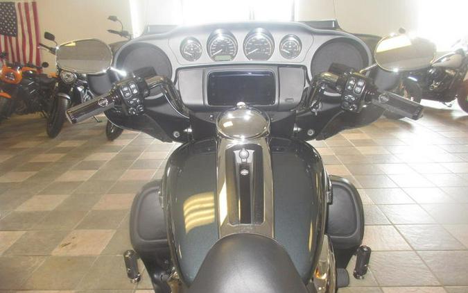 2020 Harley-Davidson® FLHTCUTG - Tri Glide® Ultra