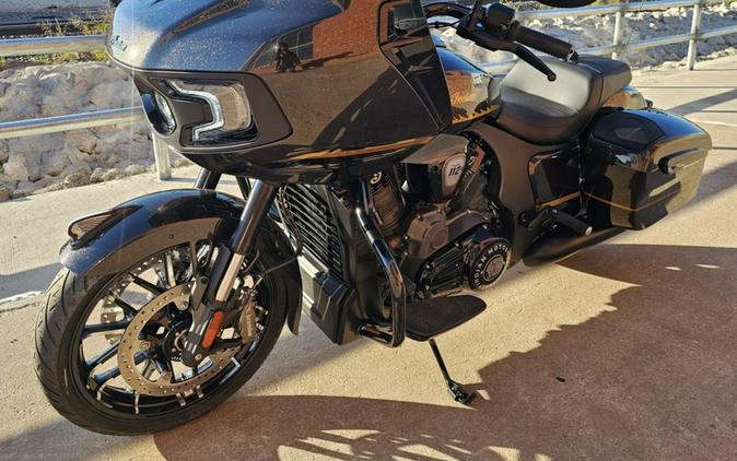 2026 Indian Motorcycle® Challenger 112 Dark Horse® with PowerBand Audio Package