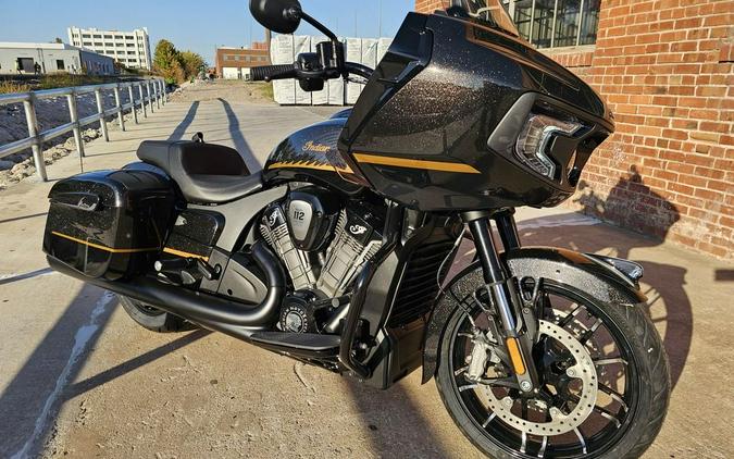 2026 Indian Motorcycle® Challenger 112 Dark Horse® with PowerBand Audio Package