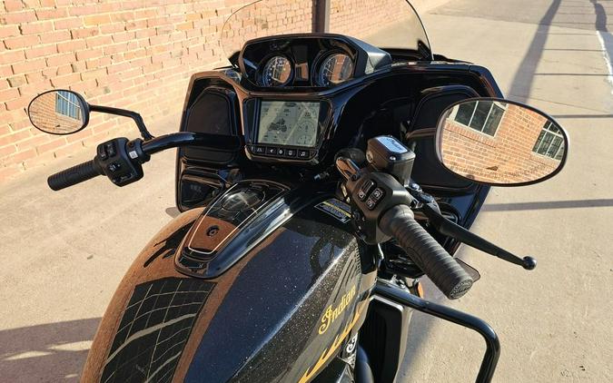 2026 Indian Motorcycle® Challenger 112 Dark Horse® with PowerBand Audio Package