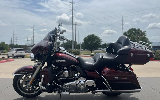2014 Harley-Davidson® FLHTCU Electra Glide® Ultra Classic® MYS RED/CAYENNE 608098