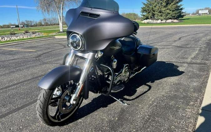 2016 Harley-Davidson® FLHXS - Street Glide® Special