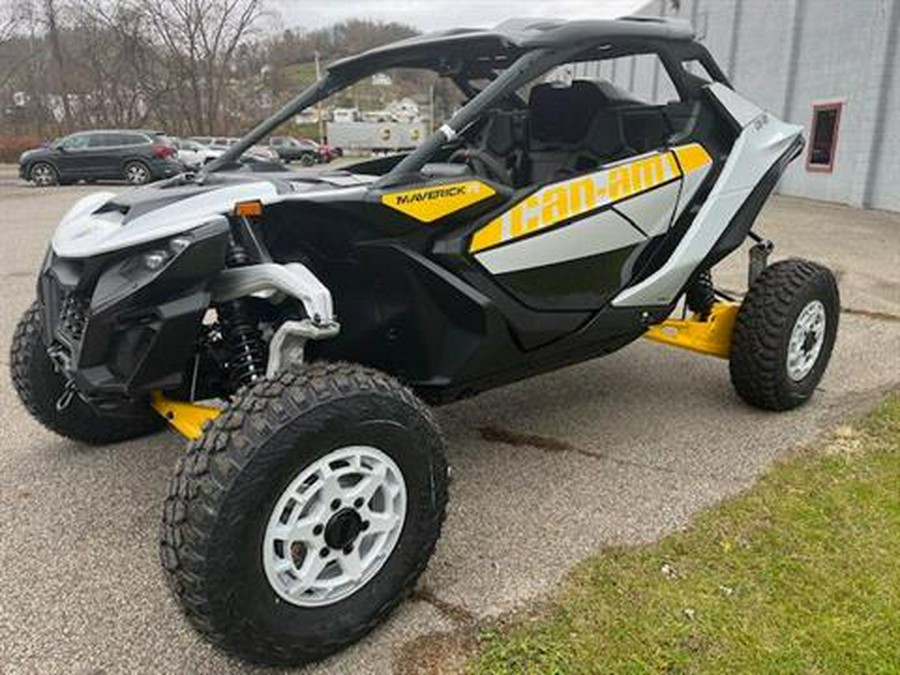 2024 Can-Am Maverick R