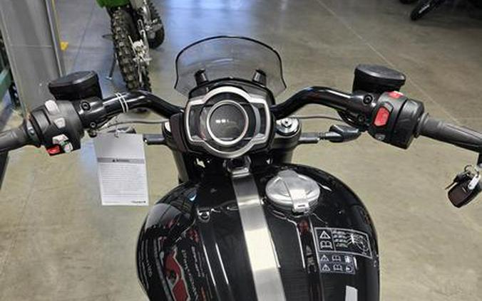 2025 Triumph ROCKET 3 STORM GT..