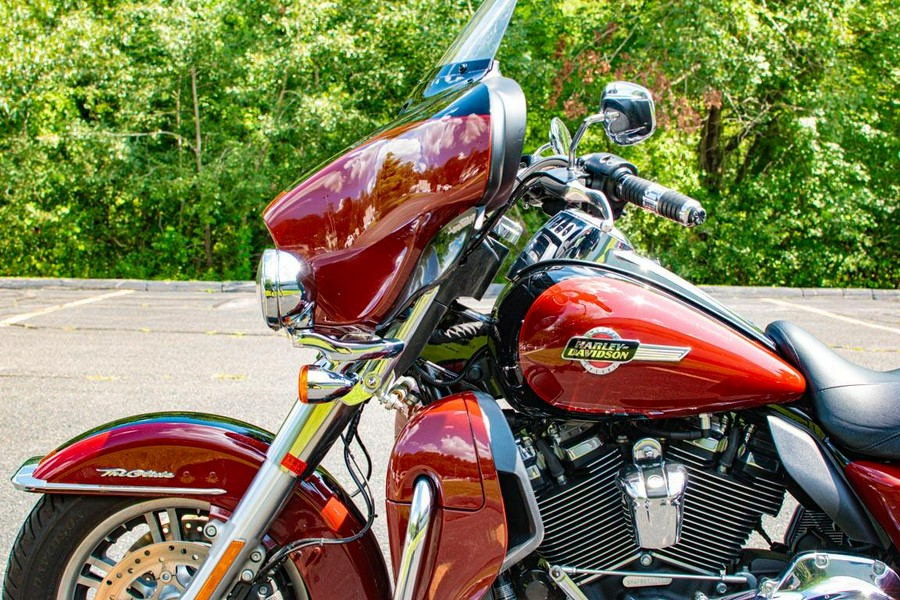 2024 Harley-Davidson Tri Glide Ultra Red Rock / Vivid Black