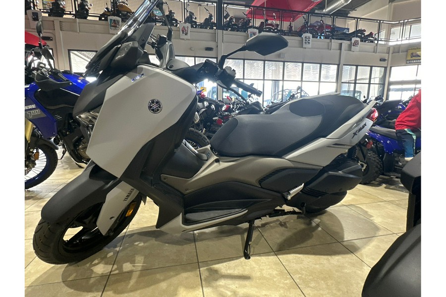 2024 Yamaha XMAX