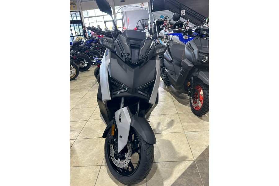 2024 Yamaha XMAX