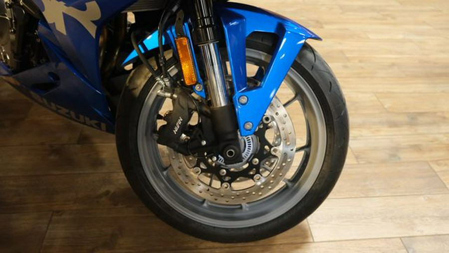 New 2024 SUZUKI GSXS 8R